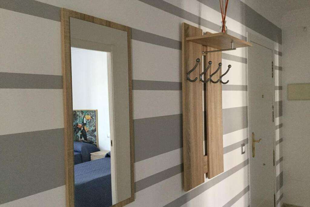 Duplex Muy Cerca De La Playa Y Del Centro Leilighet Tarifa Eksteriør bilde